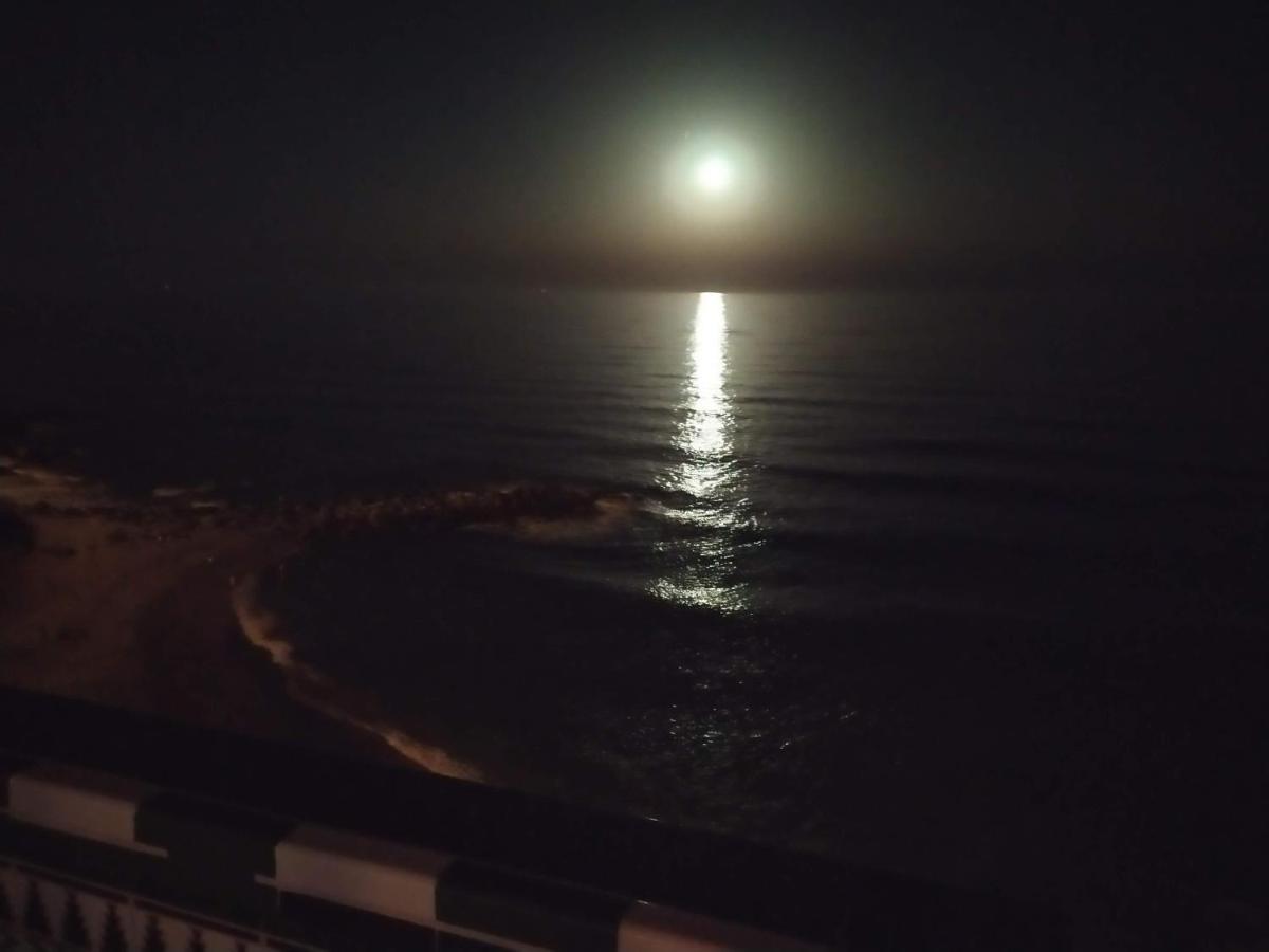 Apartamento En Playa Semi-Privada Benalmádena Extérieur photo